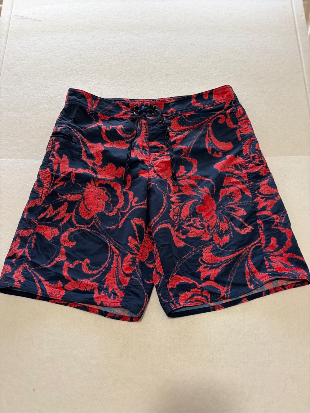 Patagonia Wavefarer board shorts, size 36